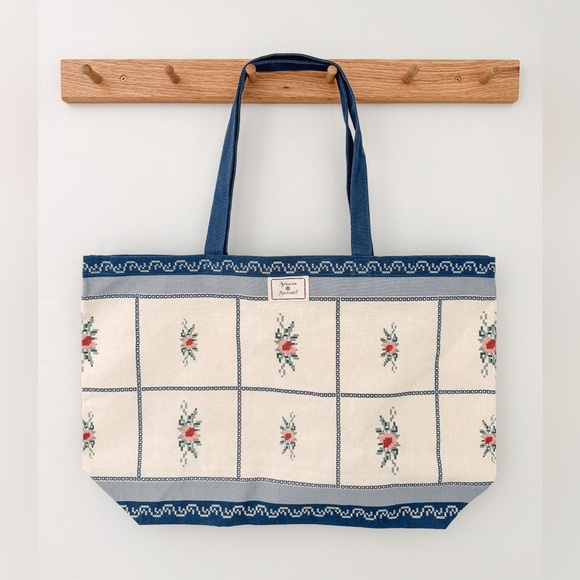 Sezane Handbags - Sezane x Baziszt Blue Floral Tote Bag Brand New